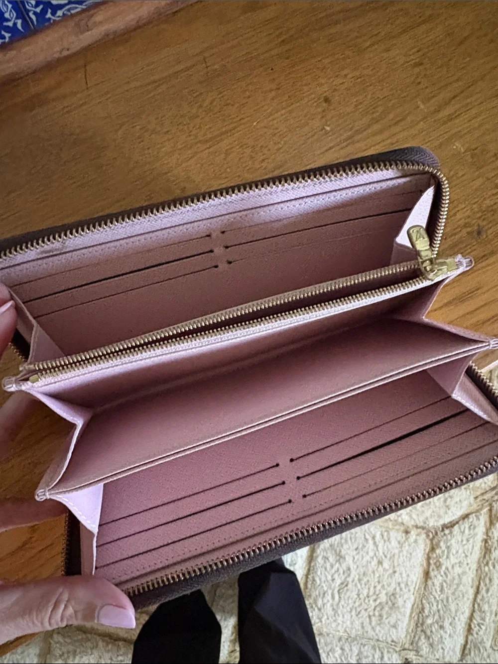 Louis Vuitton 2019 Damier Ebene Zippy Wallet